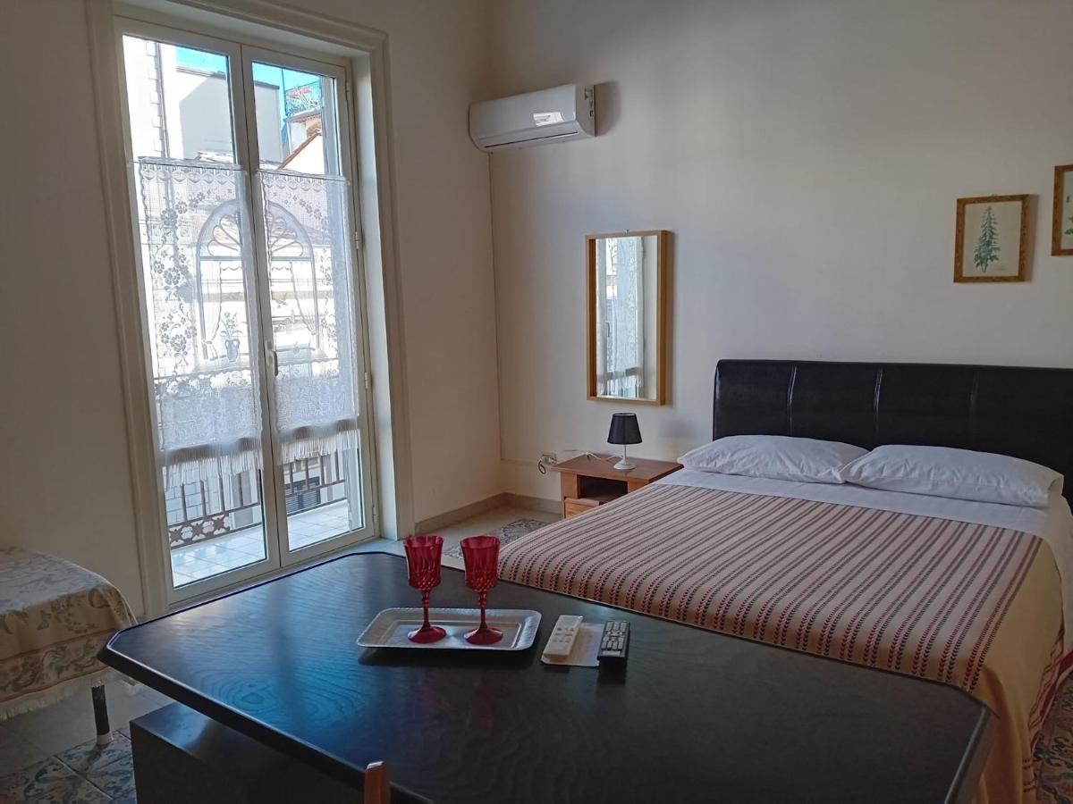 Casa Nonno Enrico In Via Oreto パレルモ エクステリア 写真